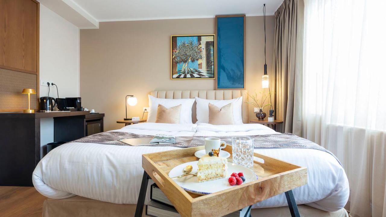 Delphi Hotel&restaurant Hotel