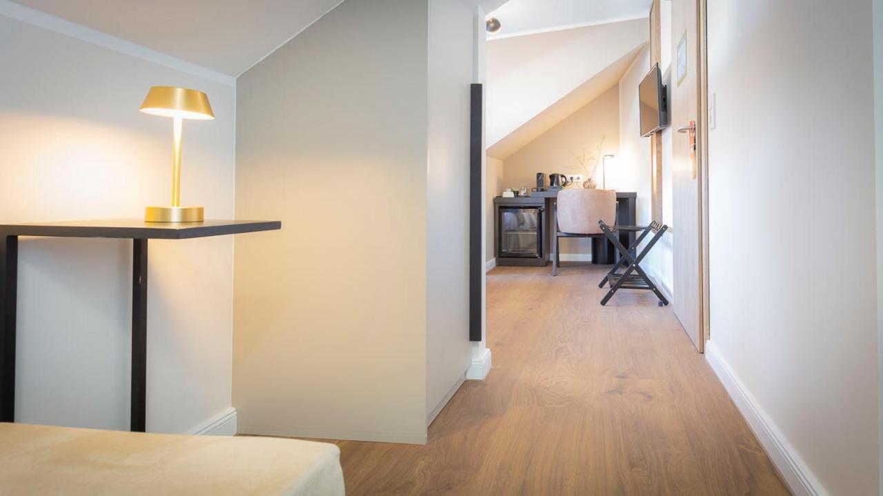 Delphi Hotel&restaurant 3*